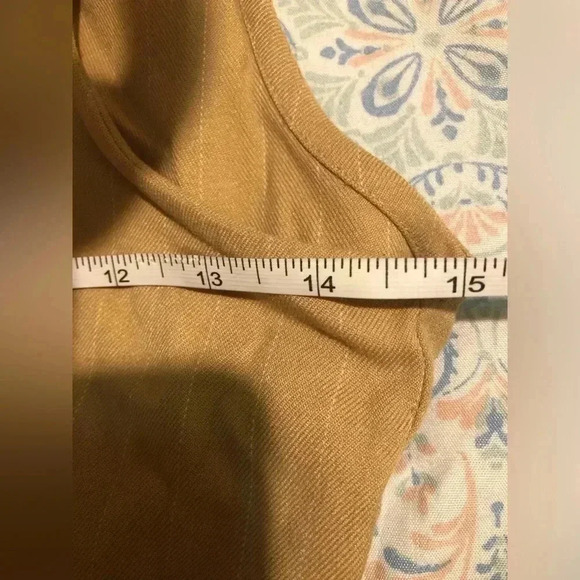 VENUS Tan Crop Sleeveless Top size 6 - Picture 12 of 15